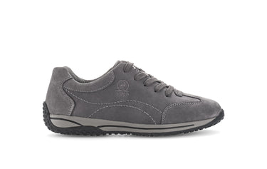 Baskets grises en nubuck