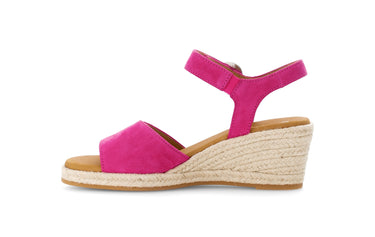 Sandales roses en velours