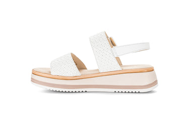 Sandales blanches en cuir lisse