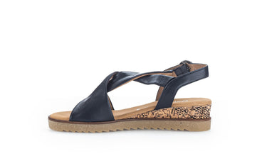Sandales bleues en cuir