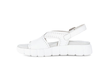 Sandales blanches en cuir imprimé