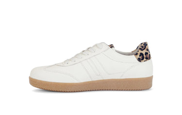 Baskets blanches en cuir