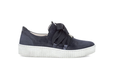 Baskets bleues en velours