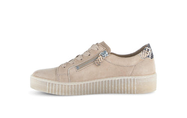Baskets beiges en nubuck