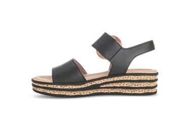 Sandales noires en cuir