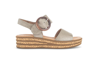 Sandales vert mousse clair en nubuck