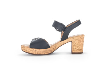 Sandales noires en cuir