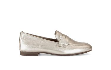 Mocassins dorés en cuir