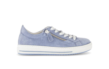 Baskets bleues en nubuck