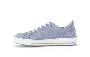 Baskets bleues en nubuck