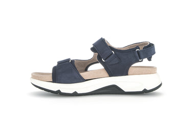 Sandales bleues en velours