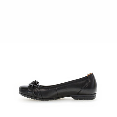 Ballerines noires en cuir lisse