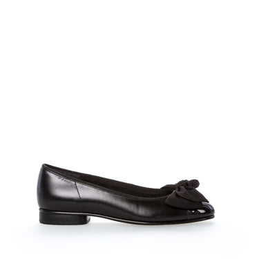 Ballerines noires en cuir/vernis